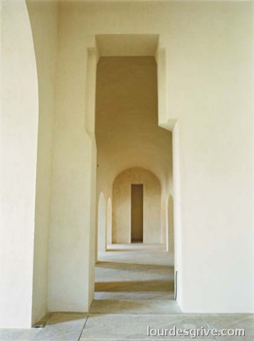 Restoration - Antigua casa de la ciudad . Ibiza Castle. Dalt Vila. F.X. Pallejà-S.Roig architects.-2203- LUX Award, bronze prize