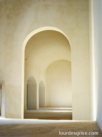 Restauración - Antigua casa de la ciudad .del Castillo de Ibiza. Dalt Vila. F.X. Pallejà-S.Roig arquitectos-Premio Lux Bronce 03
