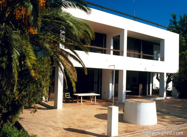 One family house" Tur Costa " , jesús. Ibiza. Erwin Broner, architect