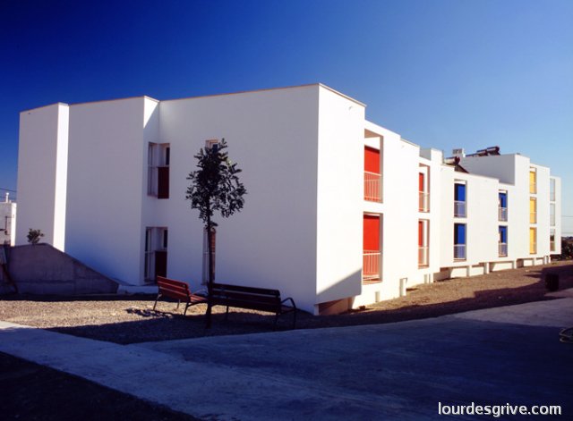 "Parchis" (IVABI) Apartament building in Formentera. F.X Pallejà-S.Roig, architects.