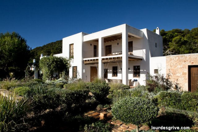 One family House. Ibiza. Juan de los Ríos Coello de Portugal, architect. Cala S.L Constructions